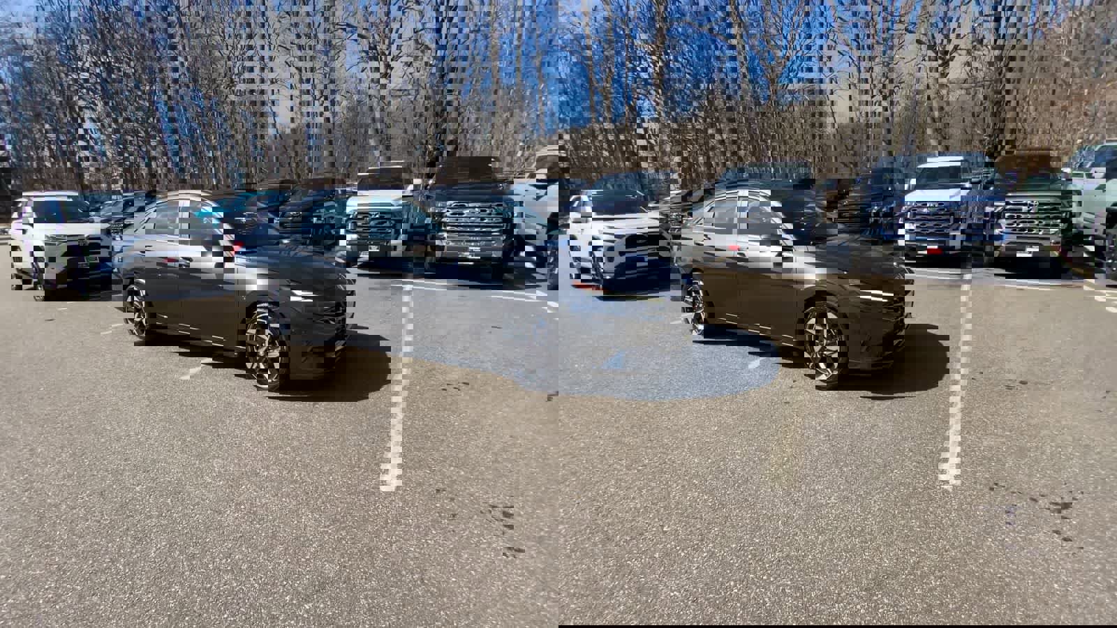 Used 2021 Hyundai Elantra Limited image 5