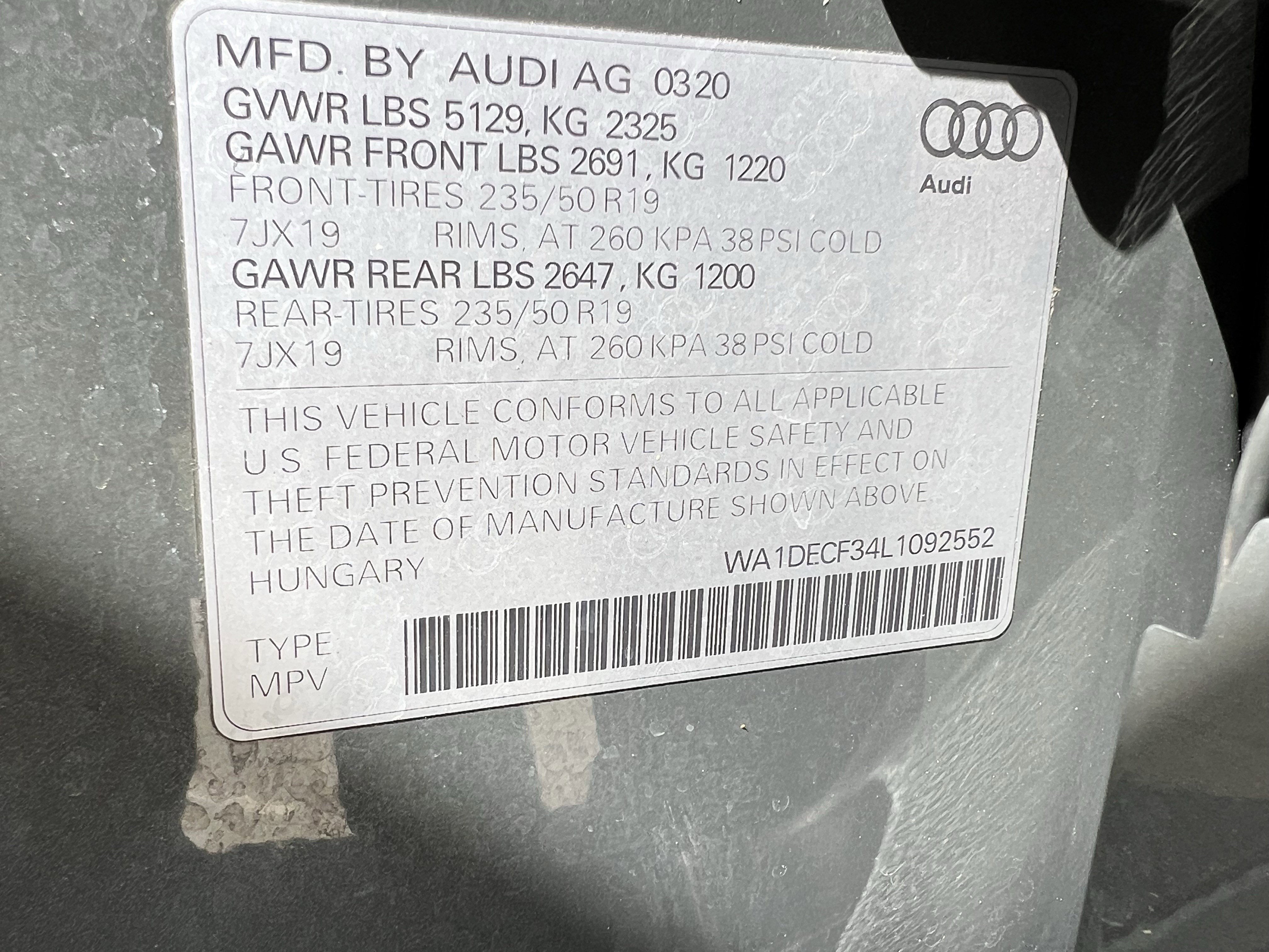 Used 2020 Audi Q3 2.0T Premium AWD/4WD image 37