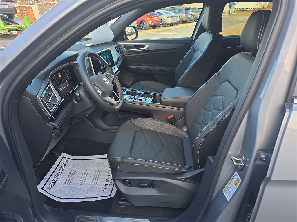 New 2026 Volkswagen Atlas Cross Sport SE image 12