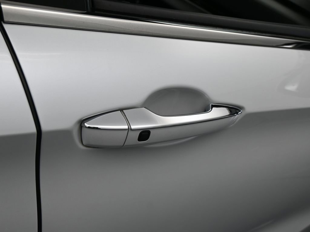 Used 2022 Mitsubishi Outlander SE image 44