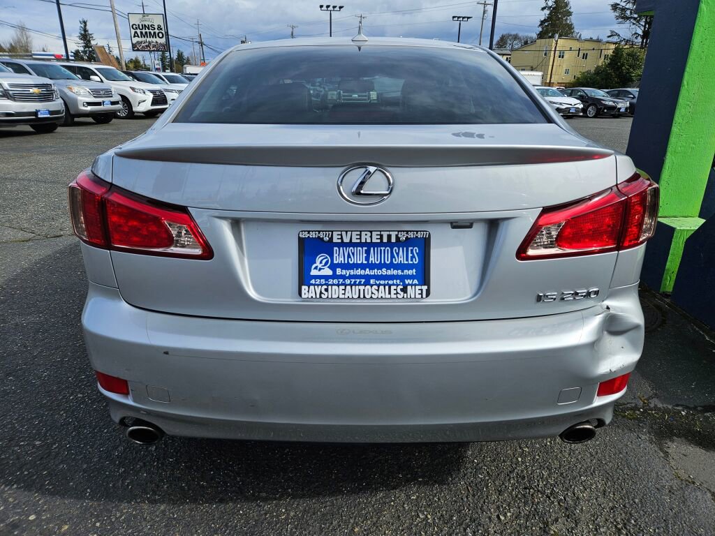 Used 2011 Lexus IS 250 w/ Premium Pkg Value Edition image 4