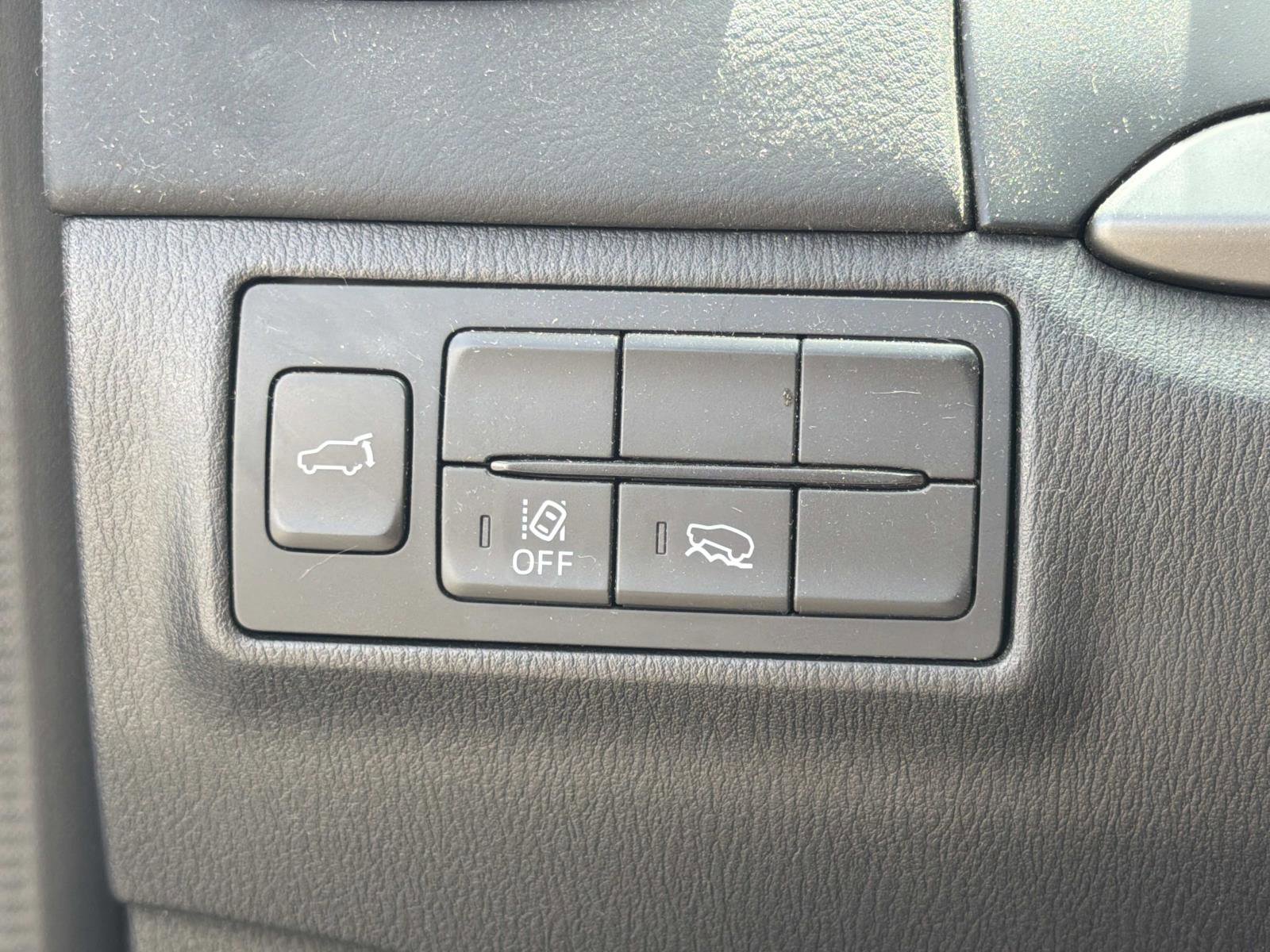 Used 2023 MAZDA CX-9 Touring Plus image 17