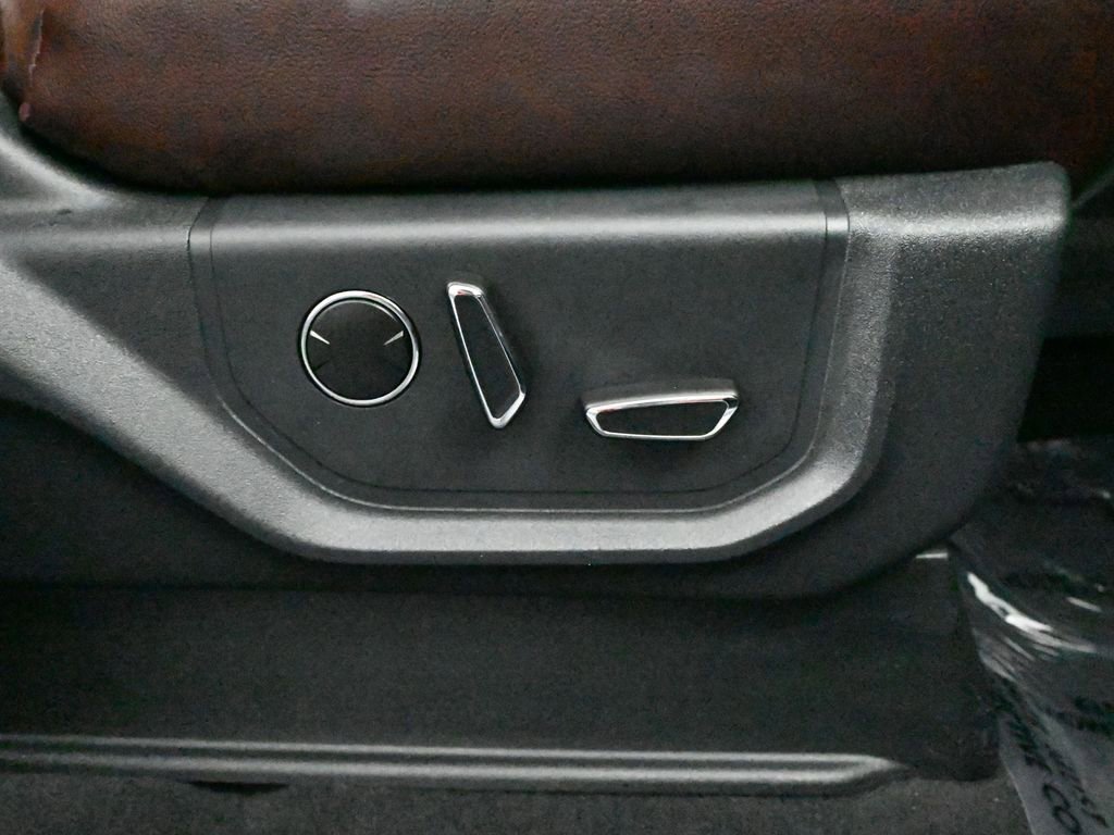 Used 2024 Ford Expedition Max Limited image 55