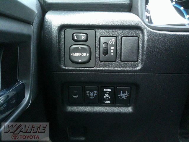 Used 2018 Toyota 4Runner SR5 image 19