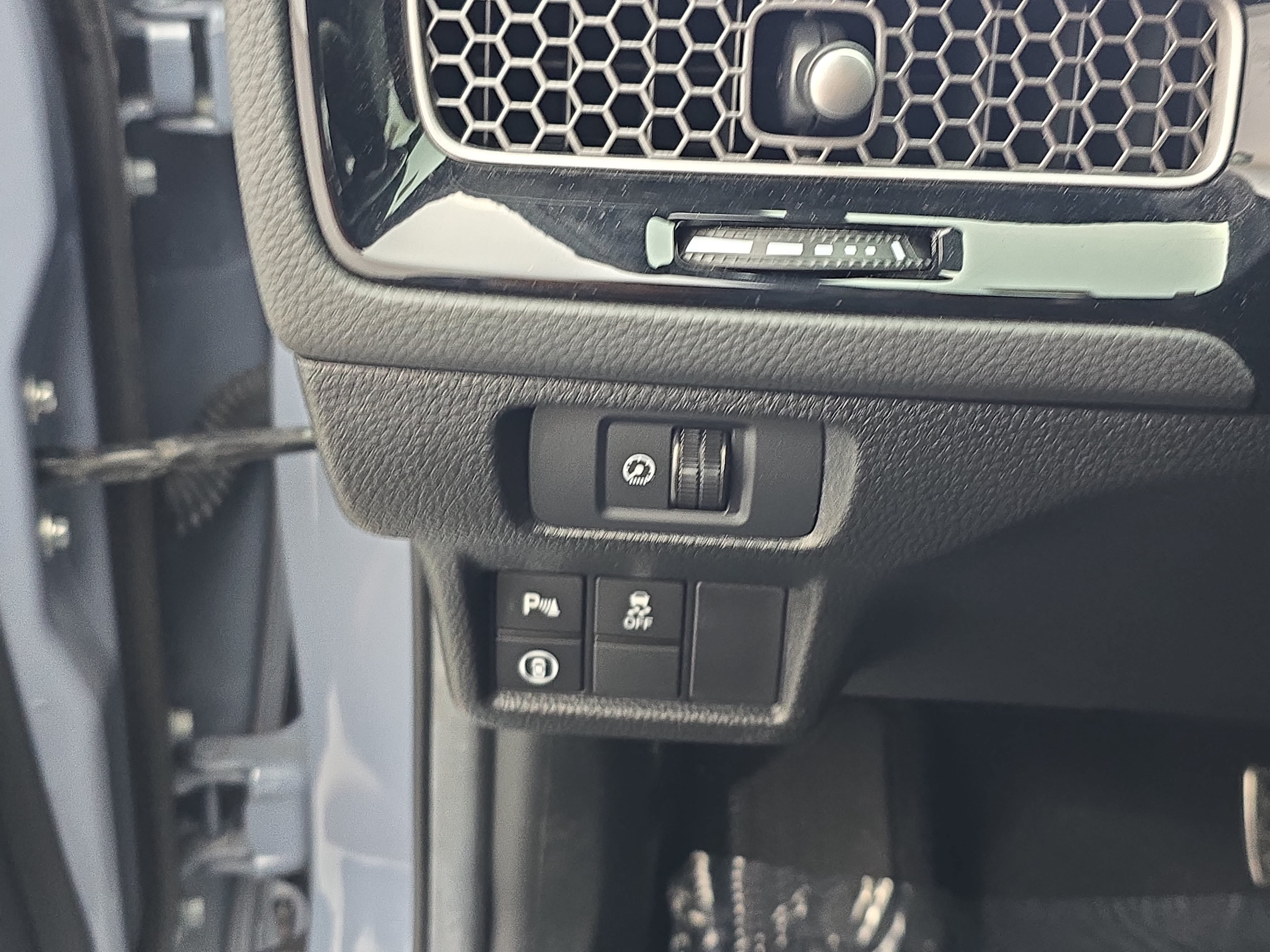 Certified 2024 Honda Civic Sport Touring image 26