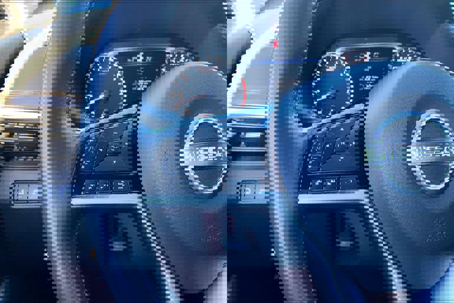 Used 2023 Nissan Altima 2.5 SV w/ SV Premium Package image 23