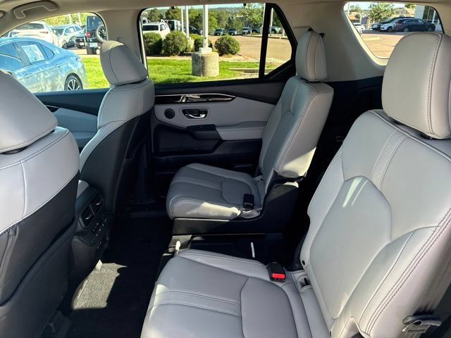 Certified 2025 Honda Pilot Touring image 23
