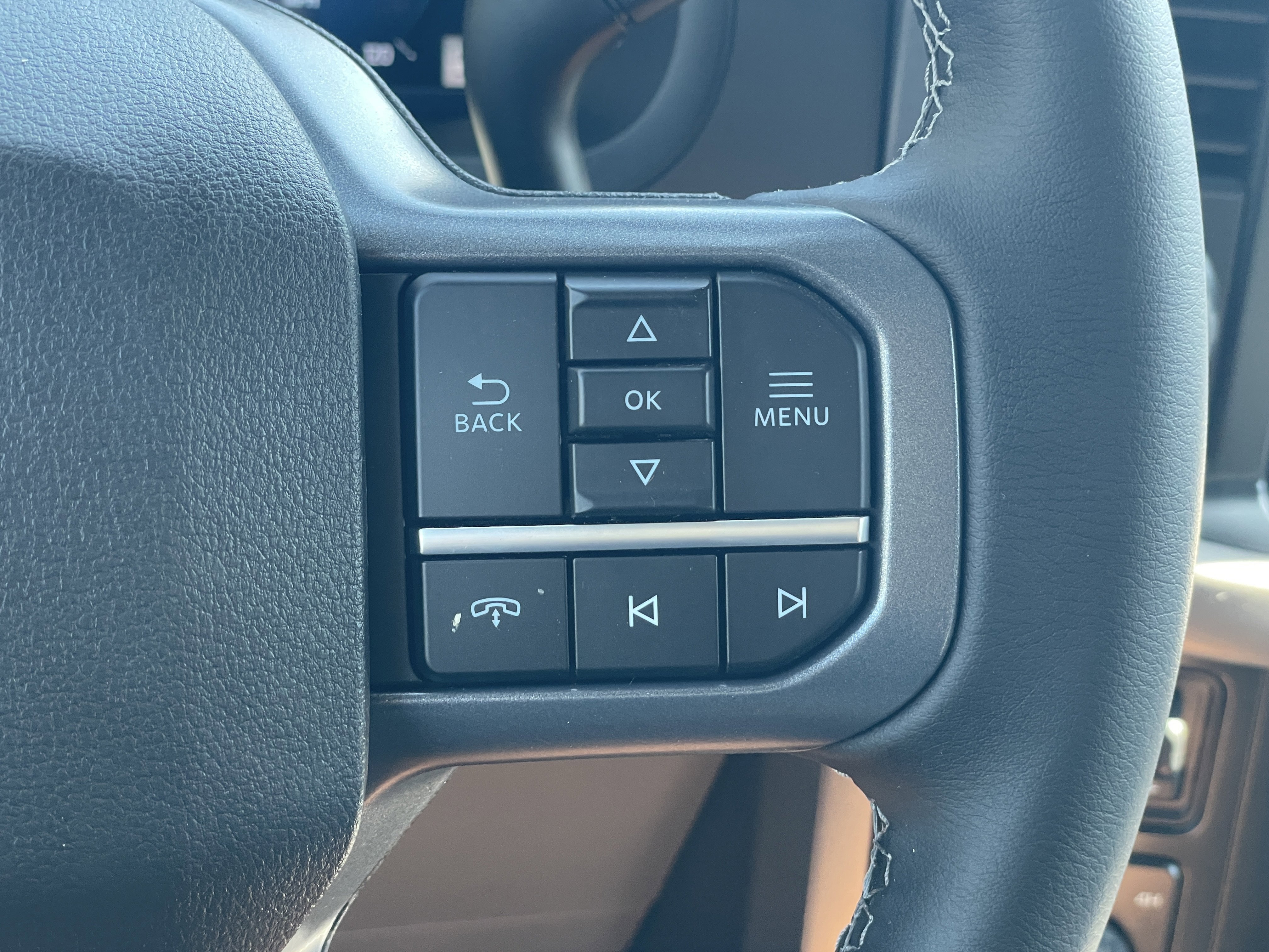 New 2025 Ford F150 XLT w/ Equipment Group 302A MID image 25