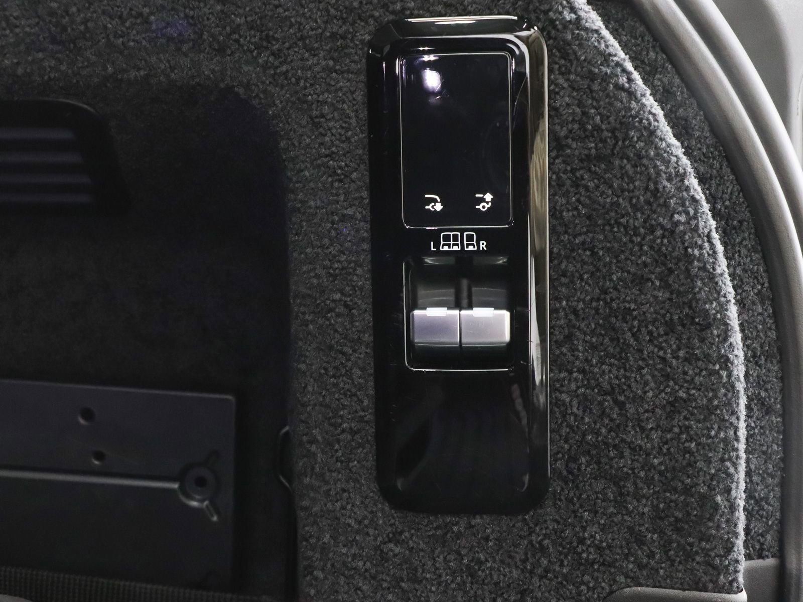 Used 2023 Land Rover Range Rover SE image 47