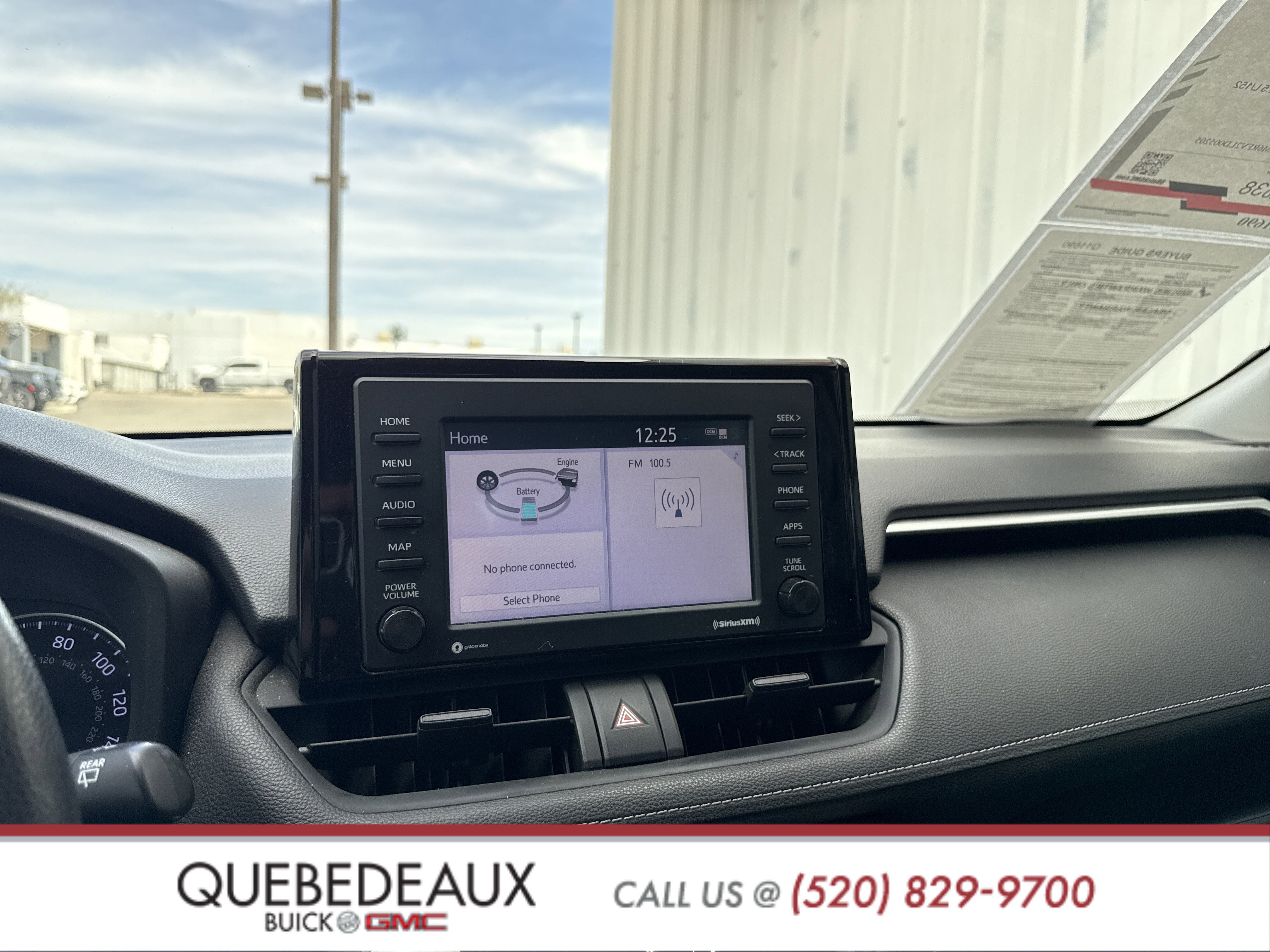 Used 2020 Toyota RAV4 LE image 14