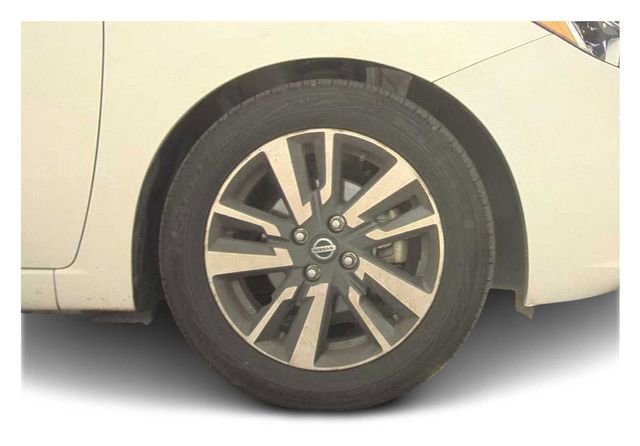 Used 2022 Nissan Versa SV FWD image 7