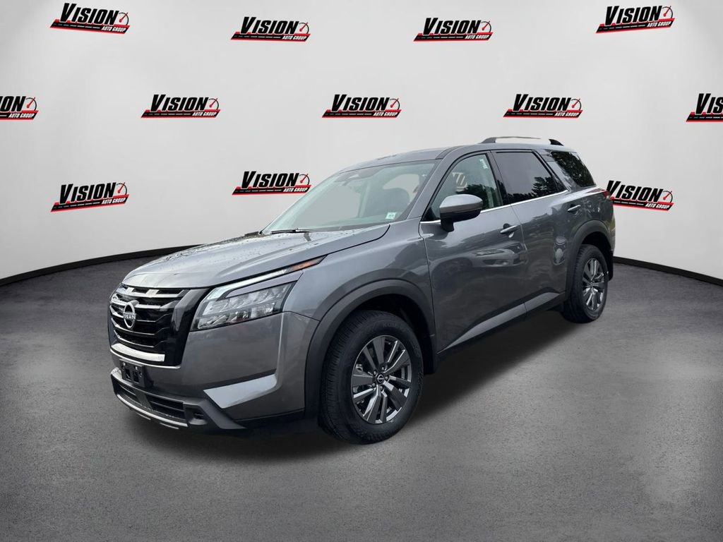 New 2025 Nissan Pathfinder SV w/ Black Appearance Package