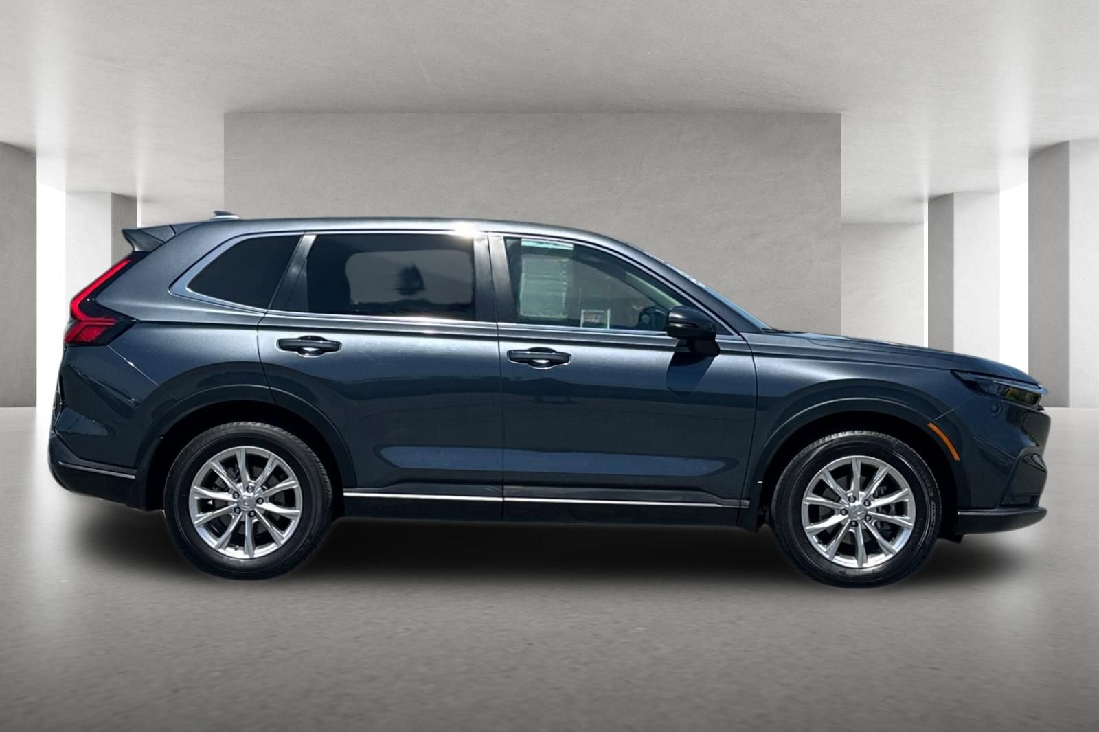 Used 2024 Honda CR-V EX-L image 3