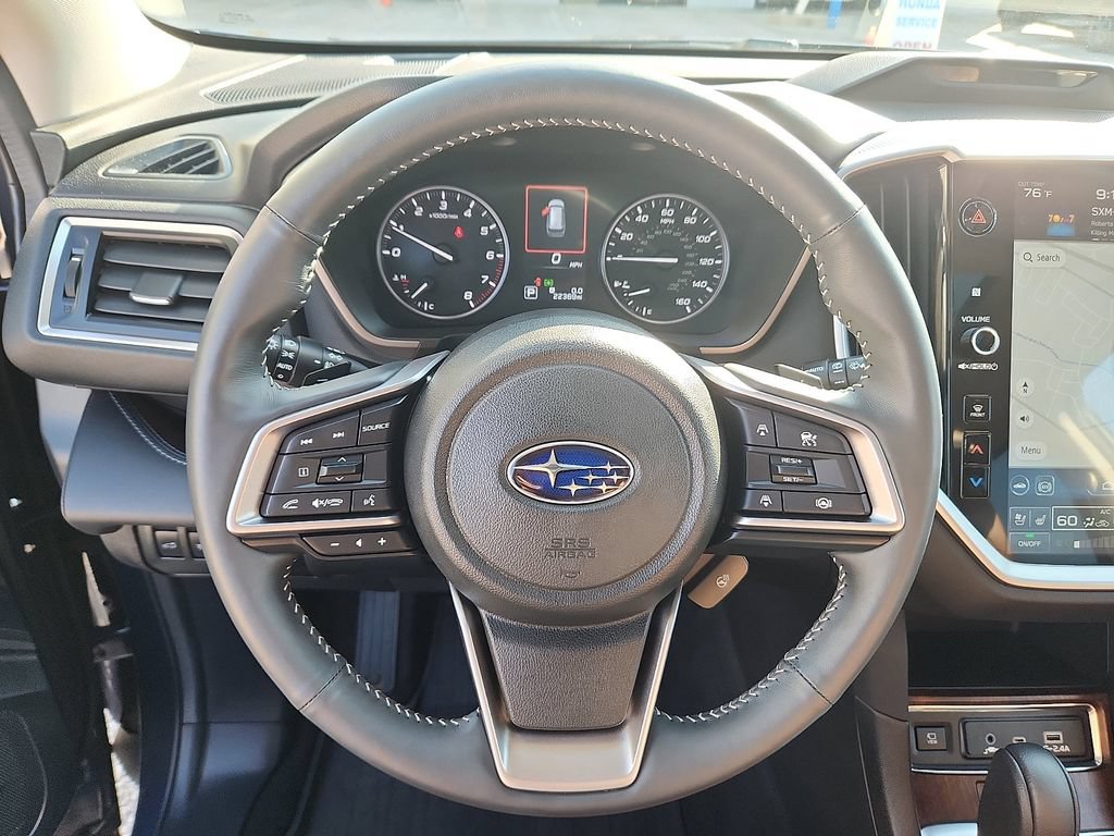 Used 2025 Subaru Ascent Touring AWD/4WD image 16