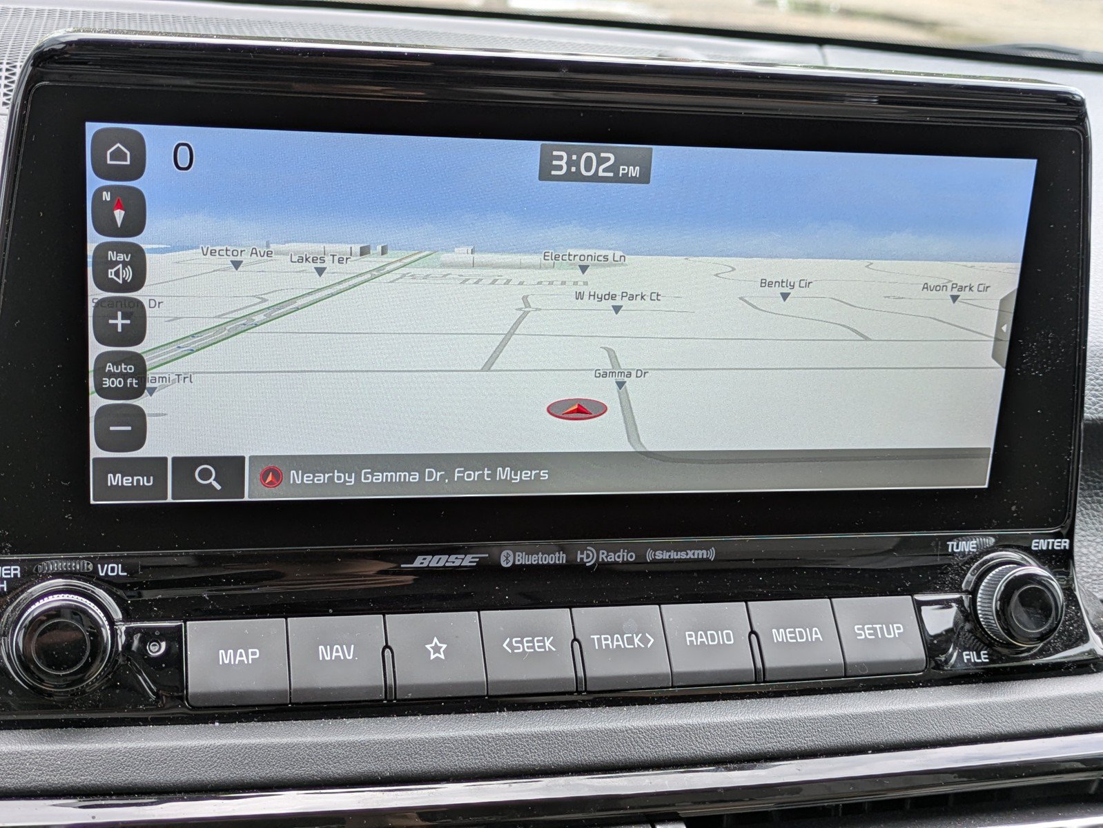 Certified 2023 Kia Seltos SX w/ SX Sunroof Package AWD/4WD image 21