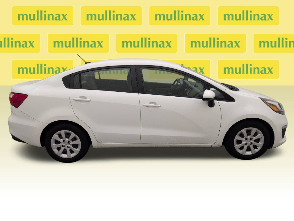 Used 2017 Kia Rio LX w/ Power Package FWD image 2
