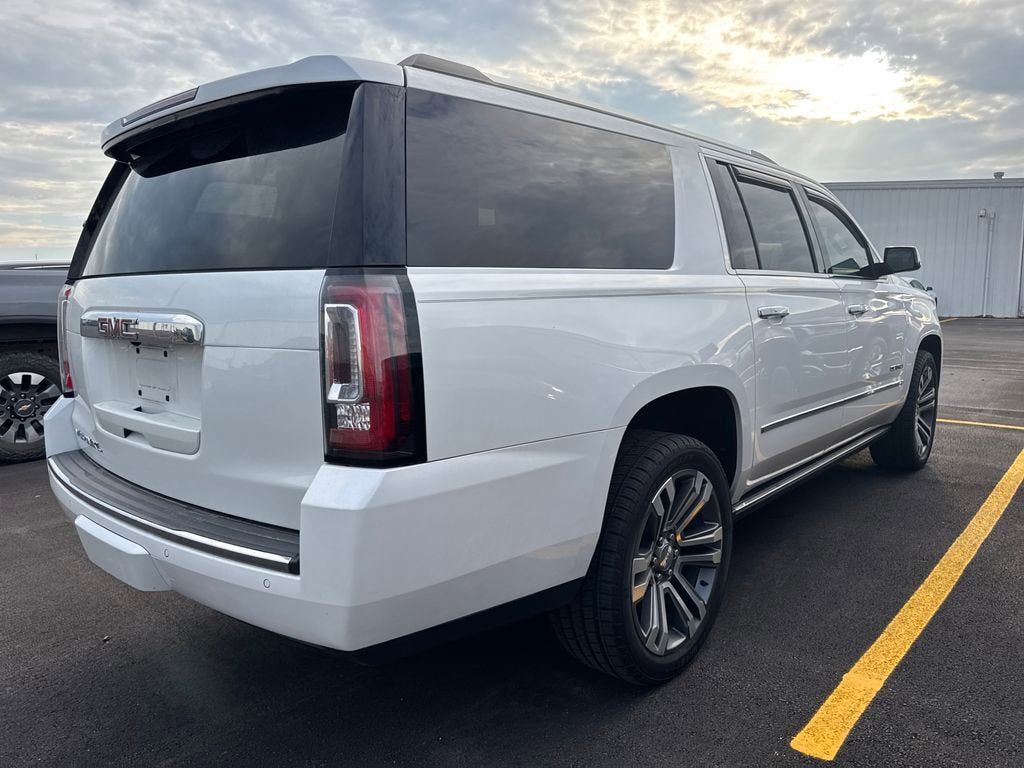 Used 2018 GMC Yukon XL Denali w/ Denali Ultimate Package RWD image 4
