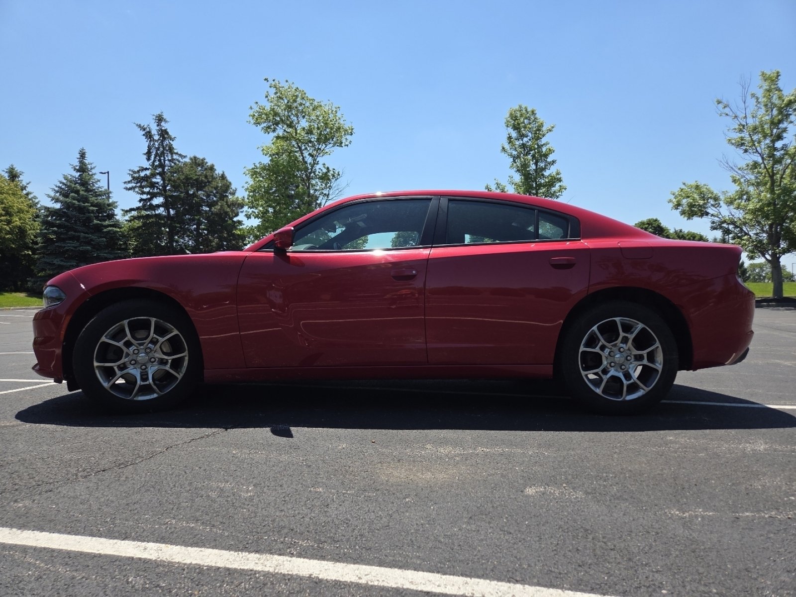 Used 2015 Dodge Charger SXT AWD/4WD image 16