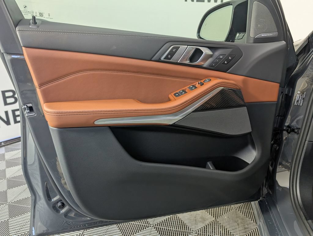 New 2026 BMW X5 M60i AWD/4WD image 16