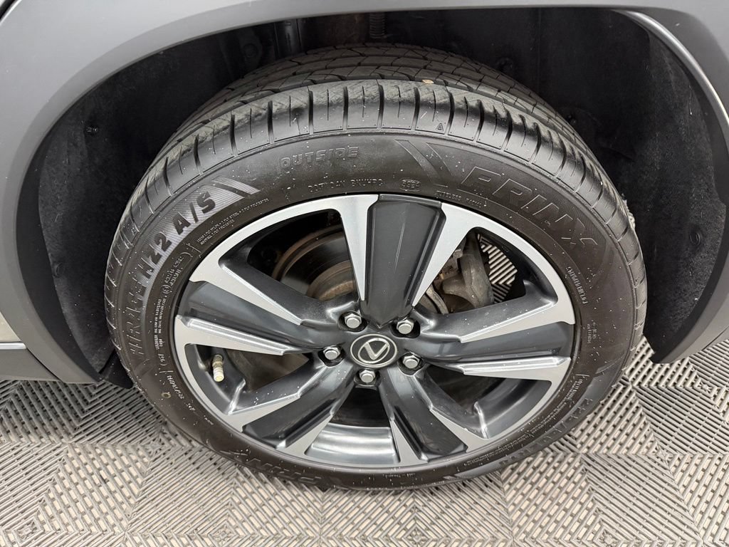 Used 2021 Lexus UX 200 w/ Accessory Package (Z1) FWD image 20