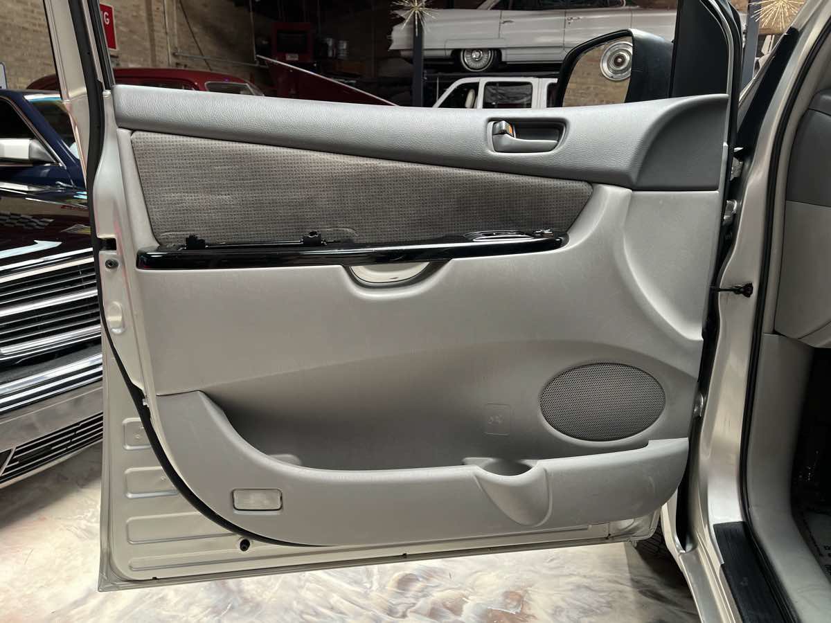 Used 2004 Toyota Sienna LE FWD image 29