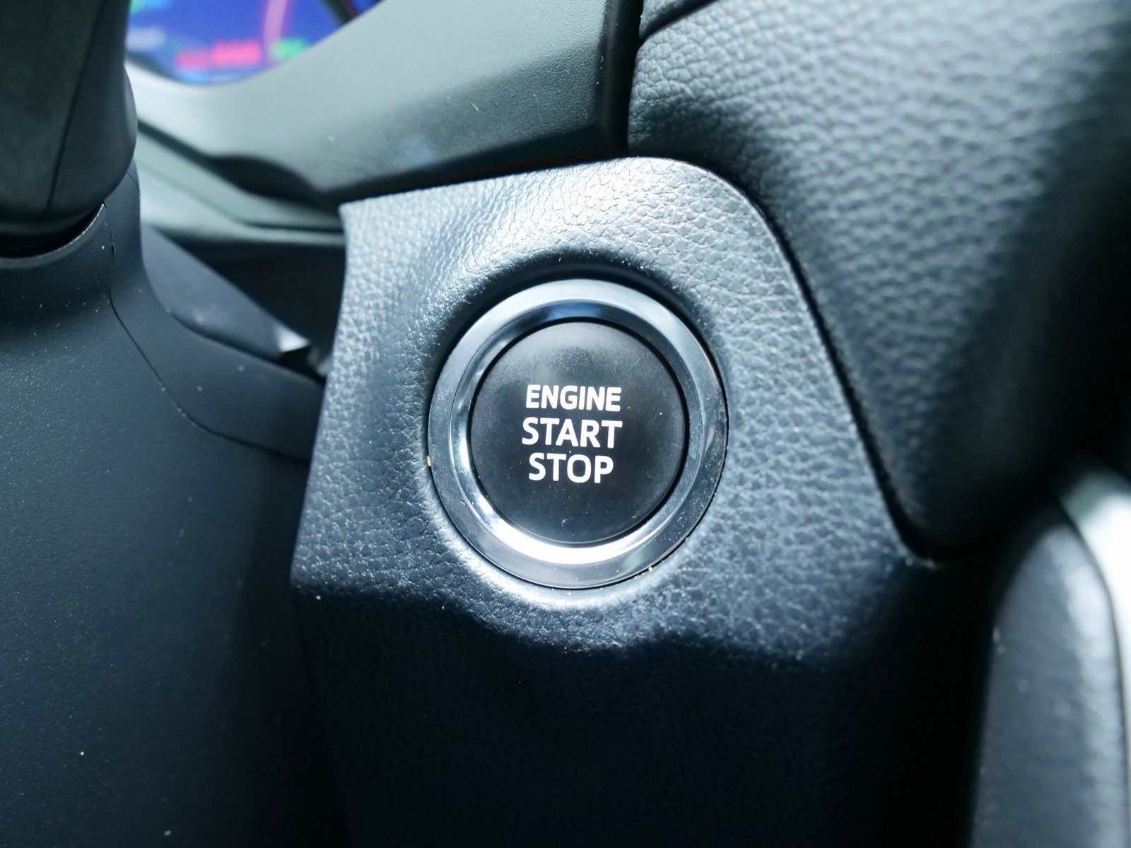 Used 2023 Toyota RAV4 XLE image 25