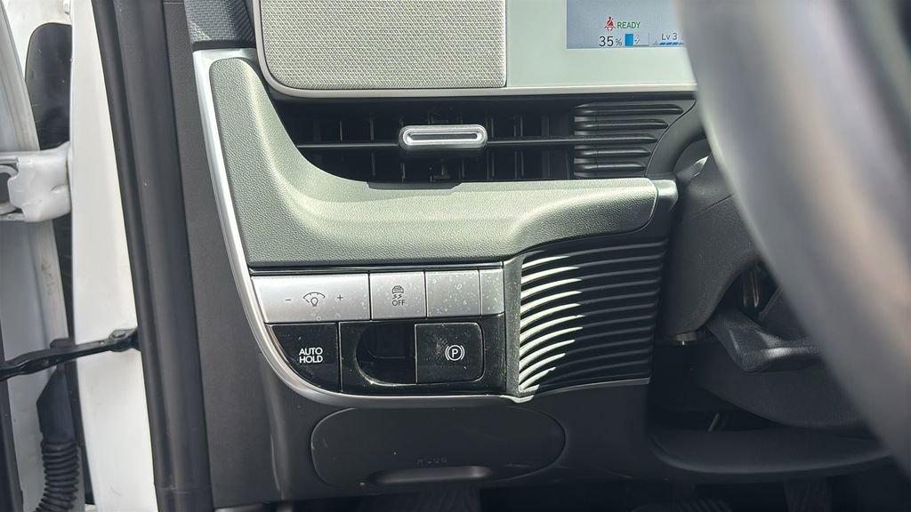 Used 2024 Hyundai Ioniq 5 SE RWD image 15