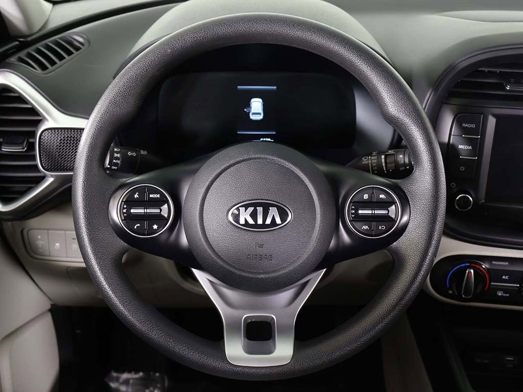 Used 2025 Kia Soul LX w/ LX Technology Package image 36