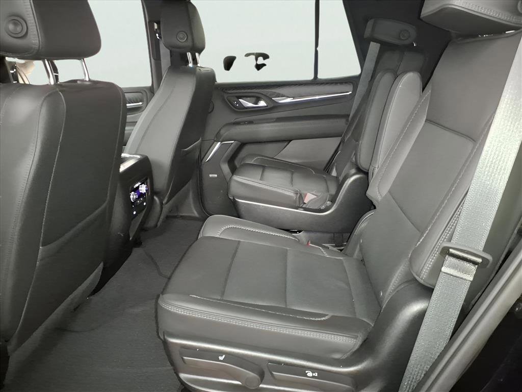 Certified 2023 GMC Yukon Denali image 7