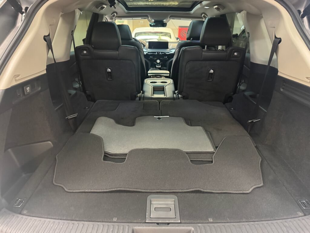Certified 2023 Acura MDX SH-AWD image 35