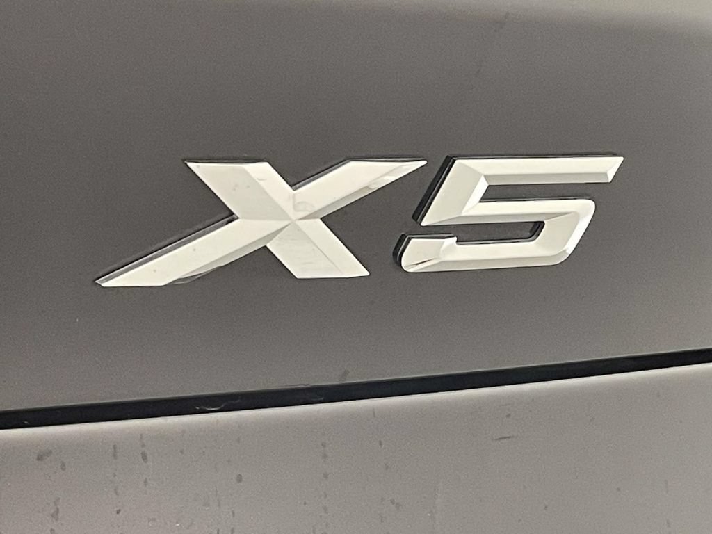 Used 2026 BMW X5 xDrive40i w/ Premium Package AWD/4WD image 12
