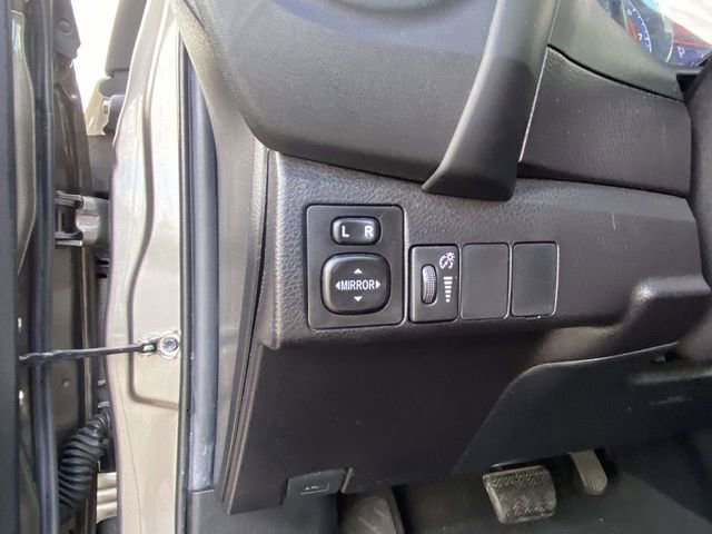 Used 2019 Toyota Corolla LE image 20