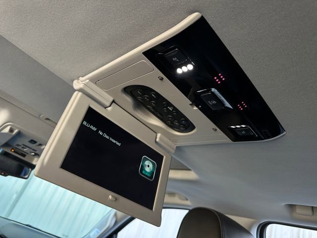 Used 2018 GMC Yukon XL Denali w/ Denali Ultimate Package image 39