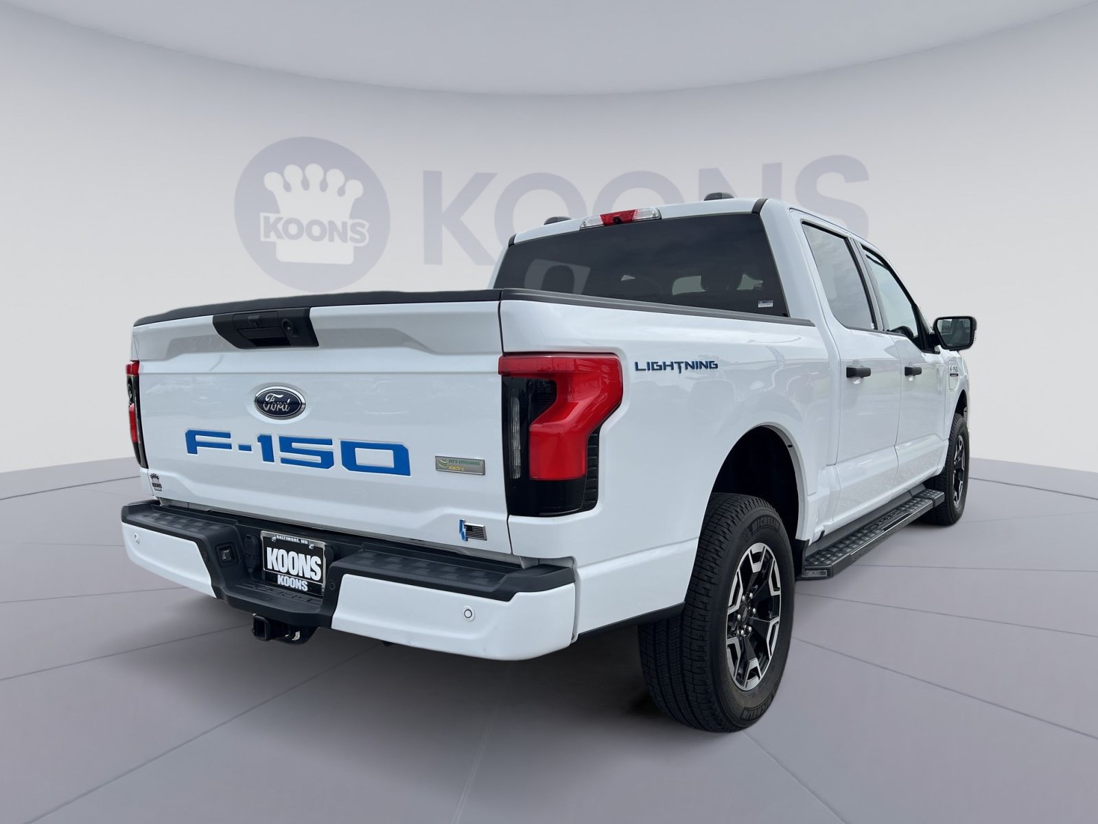 Used 2022 Ford F150 Lightning XLT w/ Tow Technology Package AWD/4WD image 7