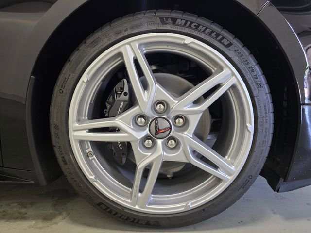 New 2025 Chevrolet Corvette Stingray Preferred Cpe w/ 2LT image 28