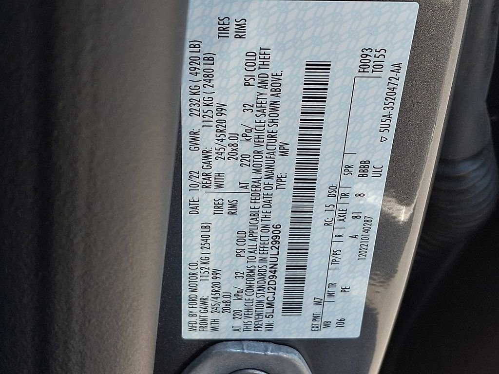 Used 2022 Lincoln Corsair Reserve w/ Equipment Group 201A AWD/4WD image 27