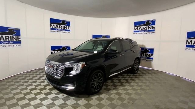 Certified 2022 GMC Terrain Denali w/ Black Diamond Edition image 6