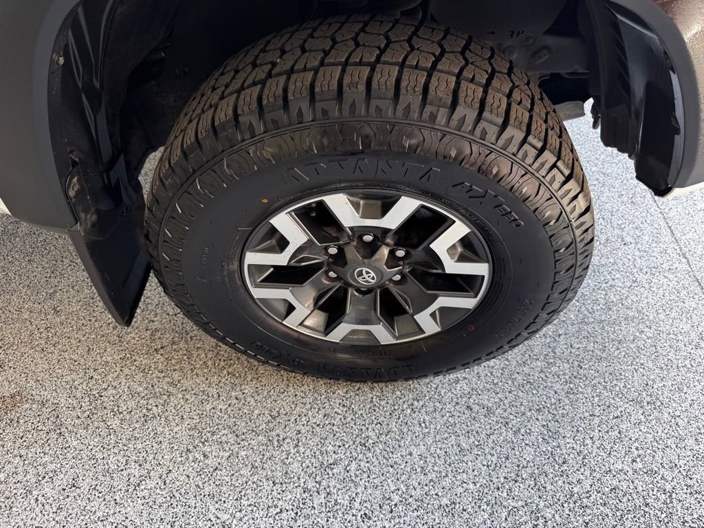 Used 2019 Toyota Tacoma TRD Off-Road image 7