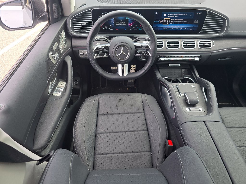 Certified 2026 Mercedes-Benz GLS 450 4MATIC image 27