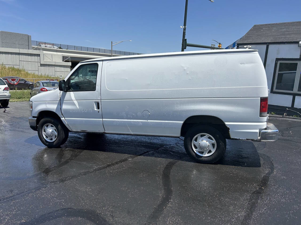 Used 2012 Ford E-250 and Econoline 250 w/ Commercial Cargo Van Pkg RWD image 7