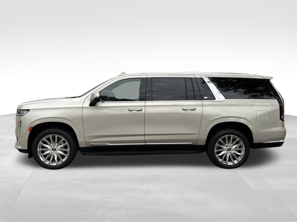 Used 2021 Cadillac Escalade ESV Premium Luxury AWD/4WD image 3