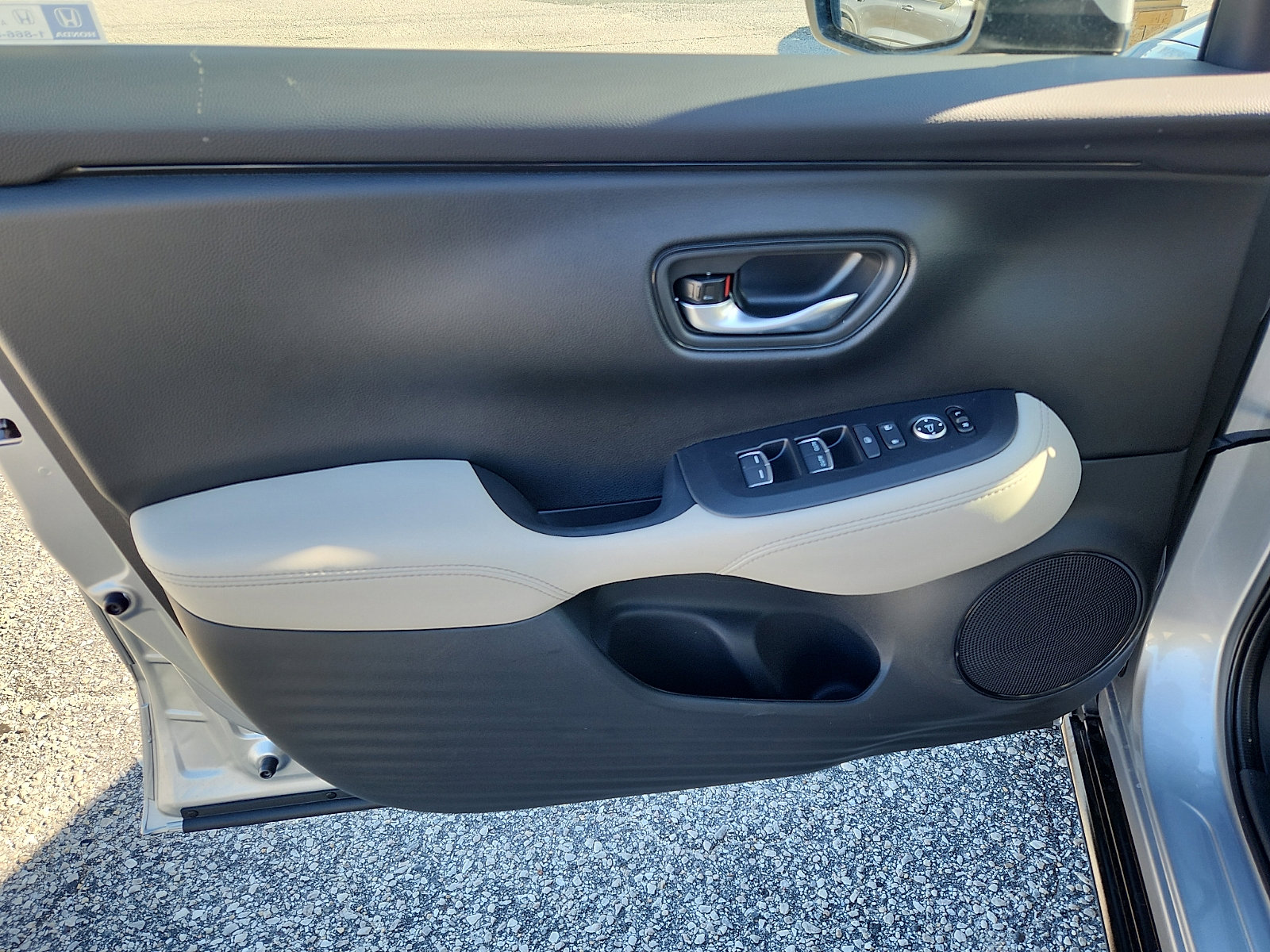 New 2026 Honda HR-V EX-L image 8