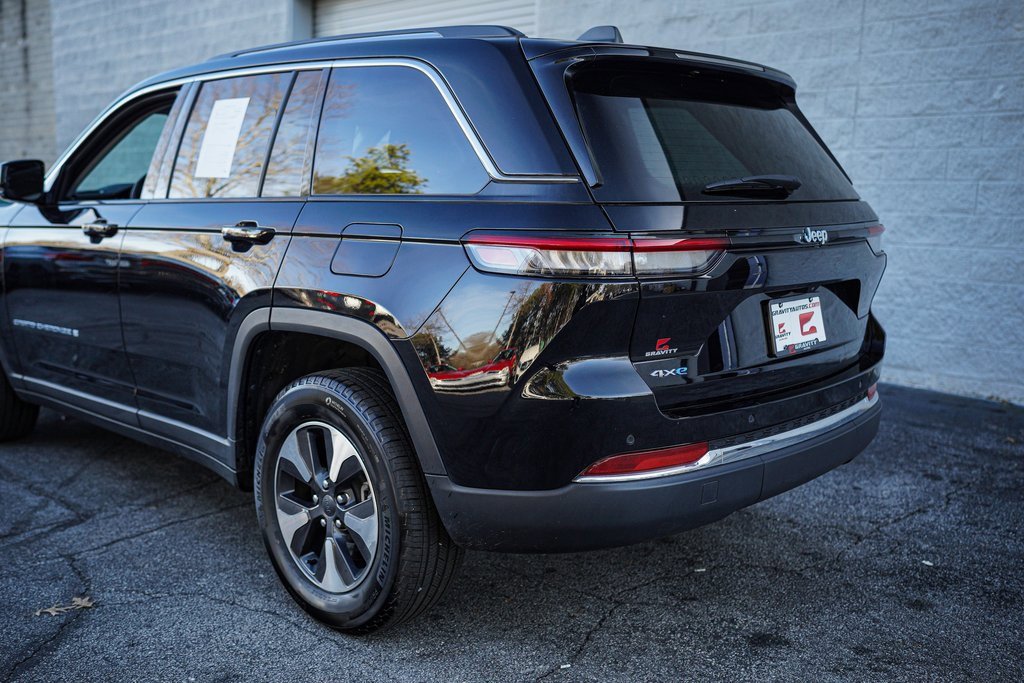 Used 2023 Jeep Grand Cherokee 4WD 4xe image 11