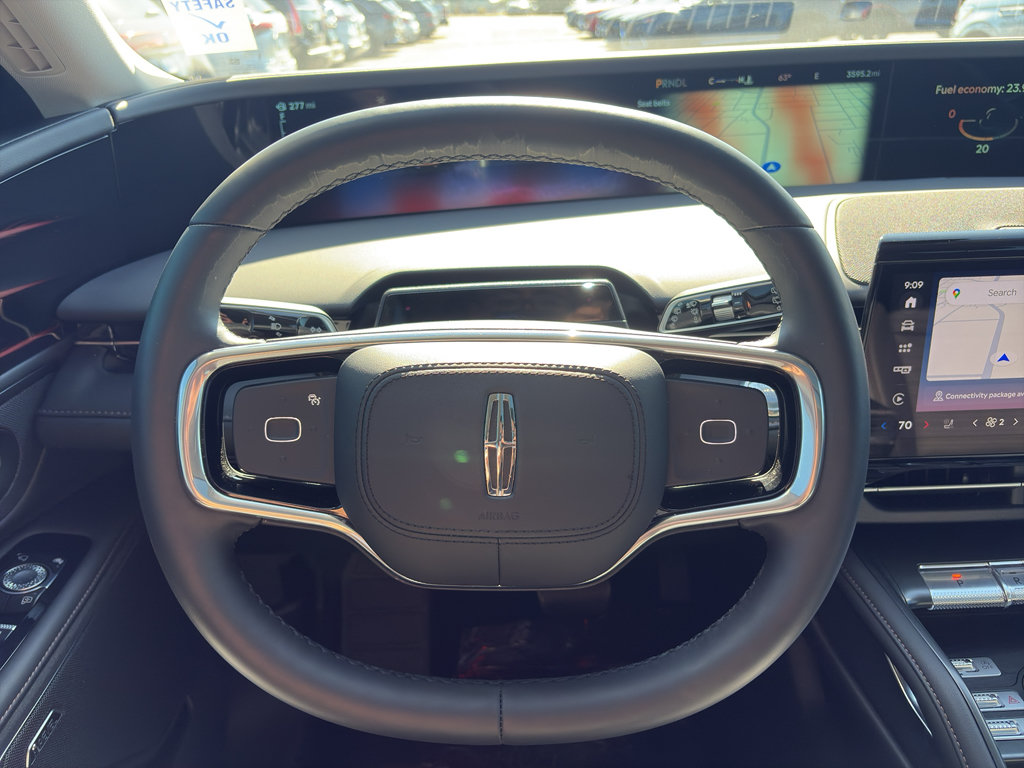 Used 2026 Lincoln Nautilus Reserve AWD/4WD image 25