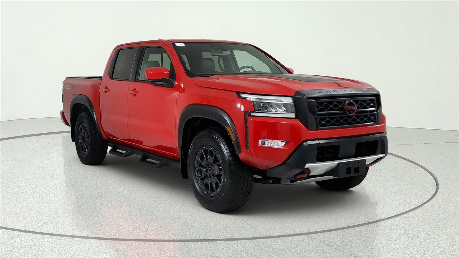 Used 2023 Nissan Frontier PRO-4X w/ Pro-4X Premium Package AWD/4WD image 1