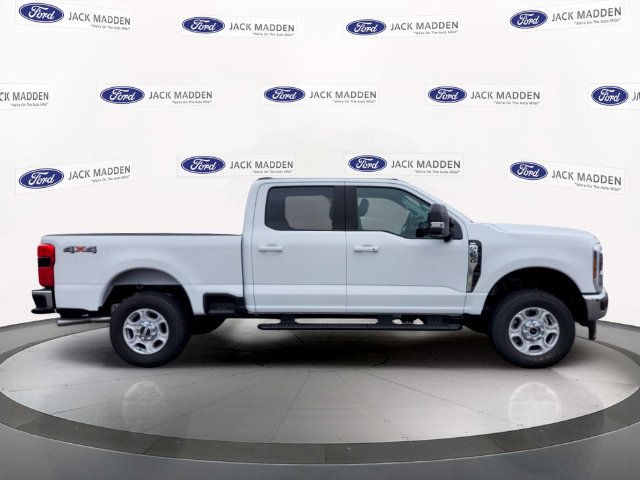 New 2026 Ford F250 XLT w/ XLT Premium Package AWD/4WD image 6