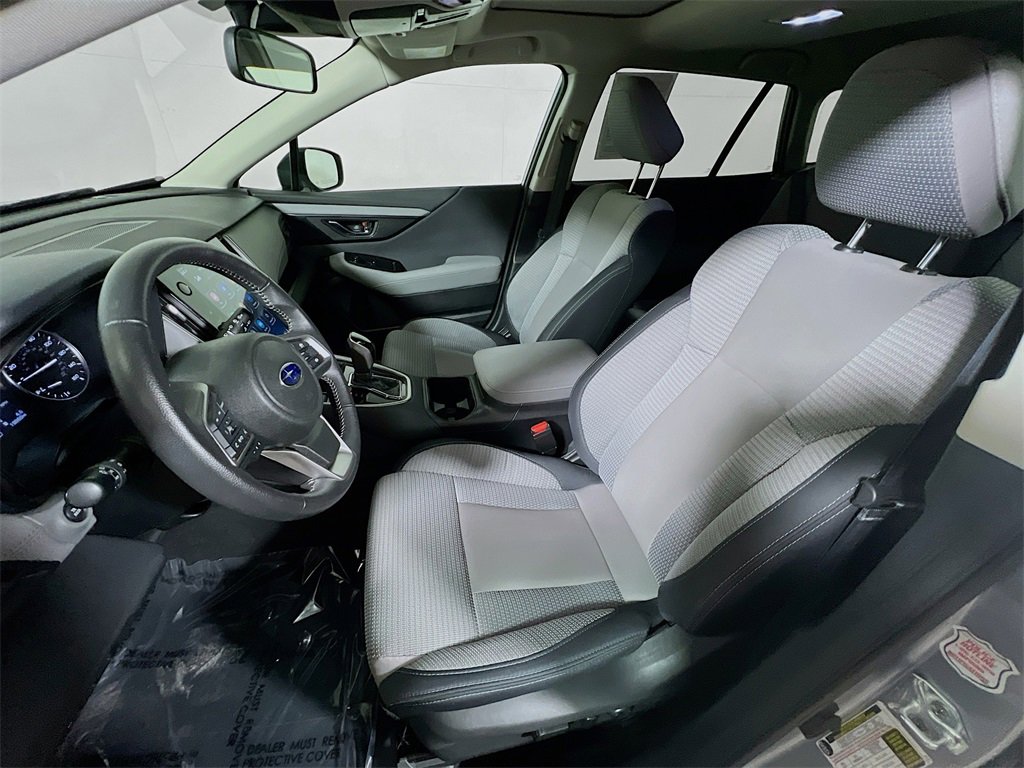 Used 2025 Subaru Outback Premium image 19