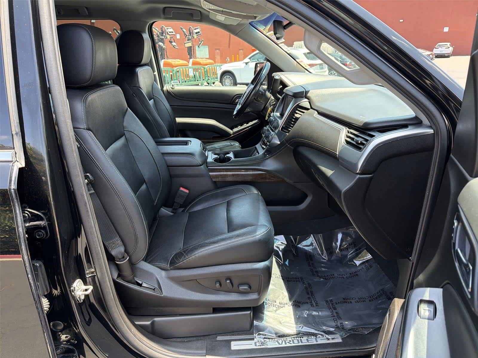 Used 2019 Chevrolet Tahoe LT AWD/4WD image 15