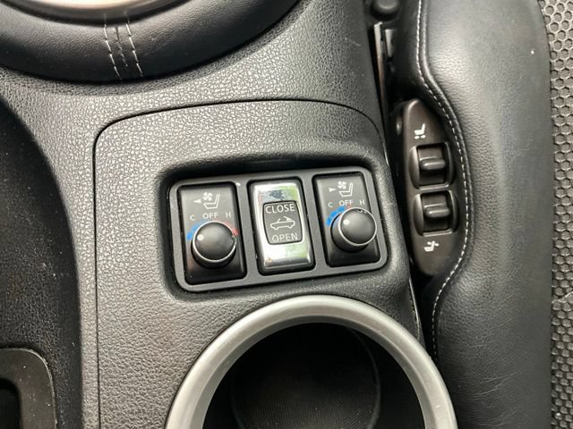 Used 2010 Nissan 370Z Touring RWD image 15