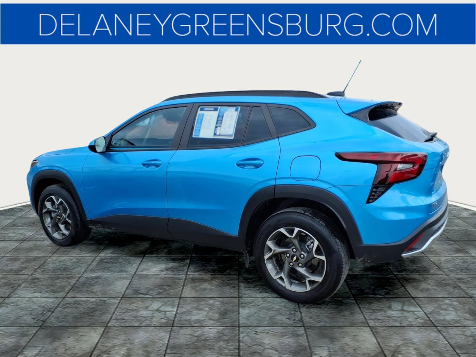 Certified 2025 Chevrolet Trax LT w/ LT Convenience Package image 7